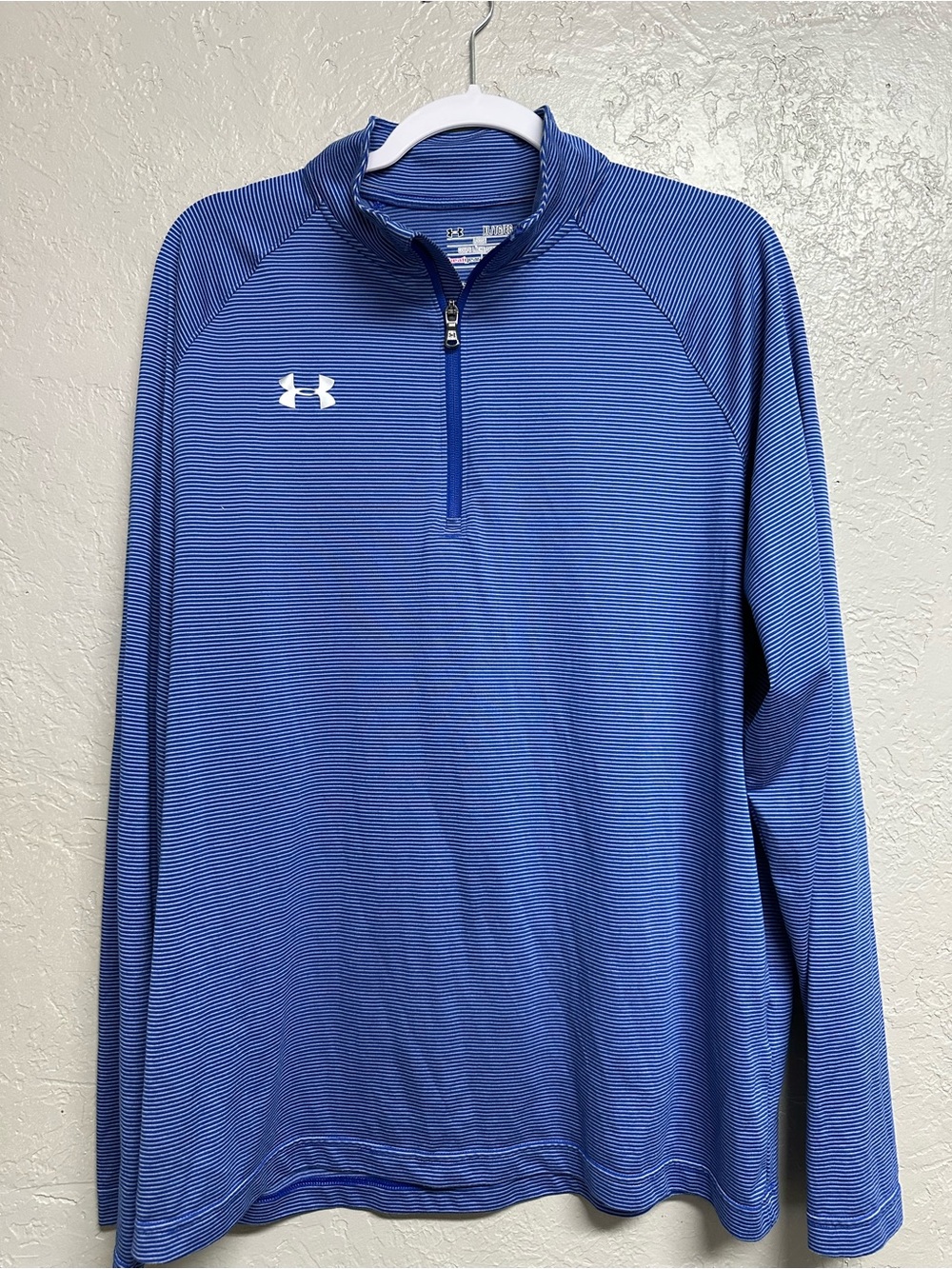Under‎ Armour Men's Royal Blue Quarter-Zip Performance pullover XL